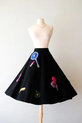 AMAZING 1950's Novelty Print Maquillage Felt Appliqué Skirt By Margie Webb / Sz XS