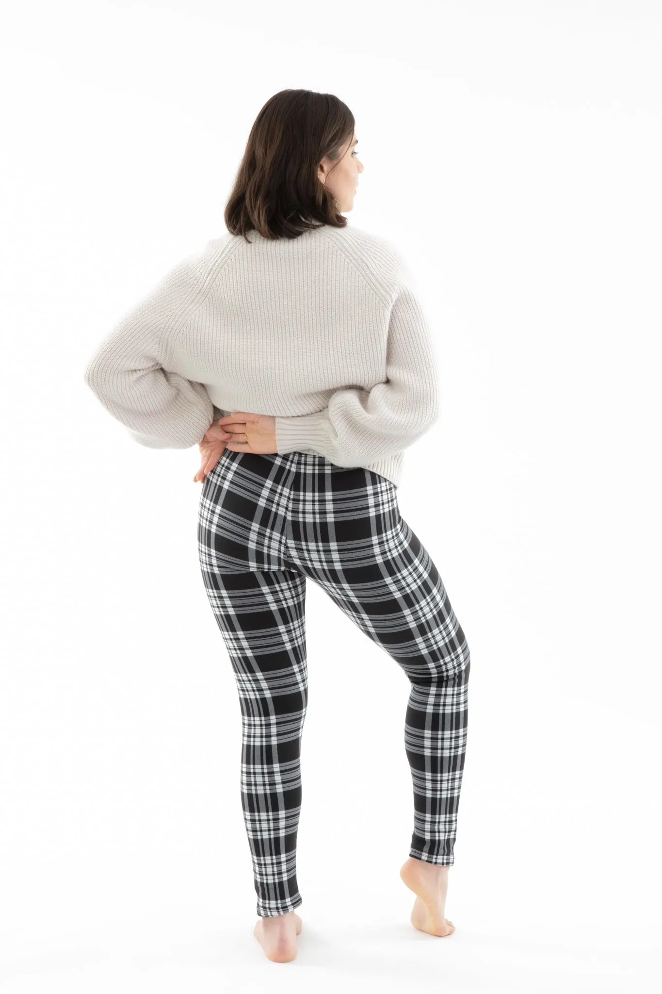 B&W Plaid - Cozy Lined