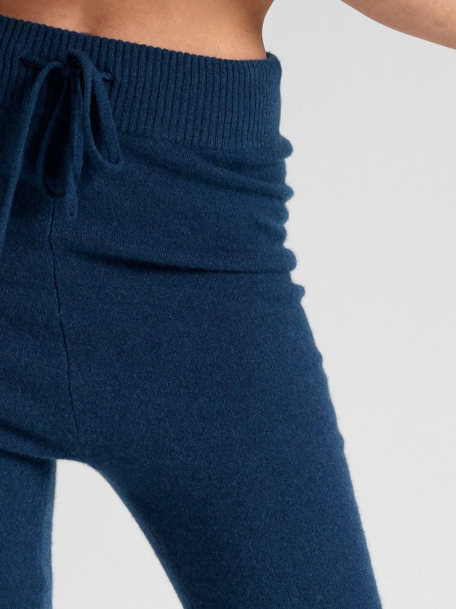 Cashmere "Chill pants" - mountain blue