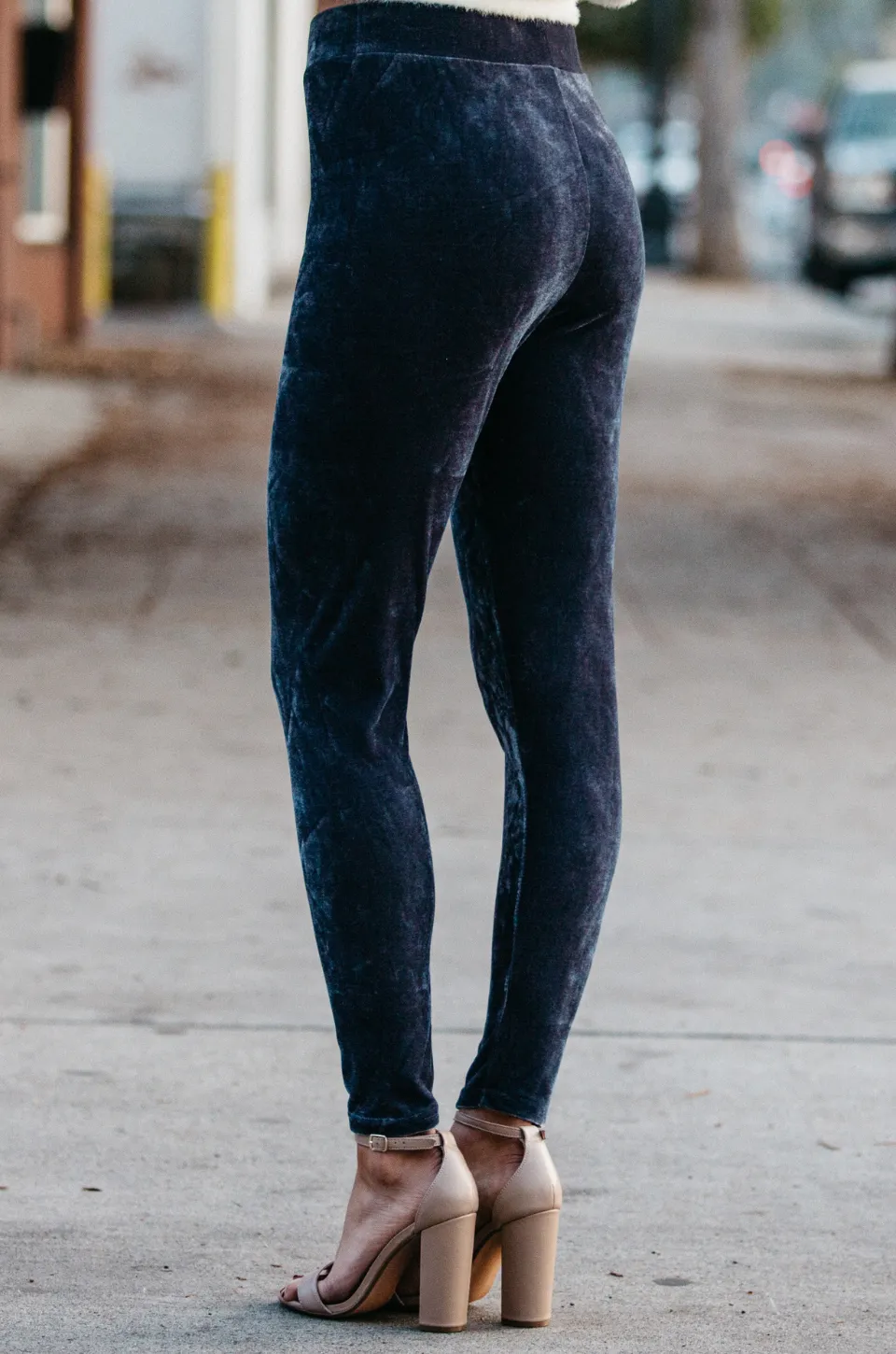 Elastic Waist Velour Leggings