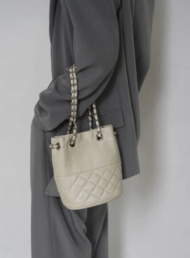 Elegant Calfskin Quilted Chain Bucket Bag | Fashion Quilted Shoulder & Crossbody Bag