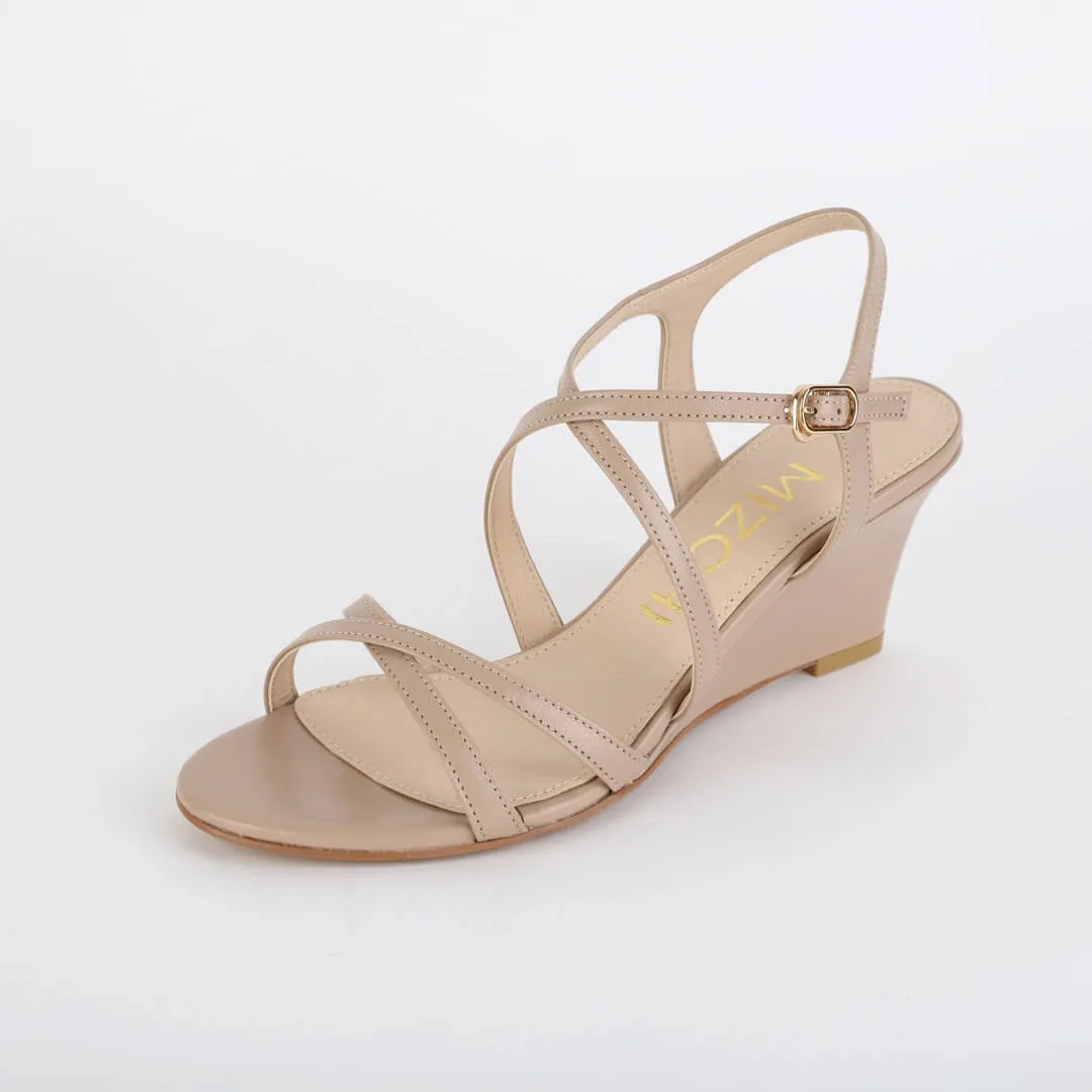 ESSIS - leather wedge