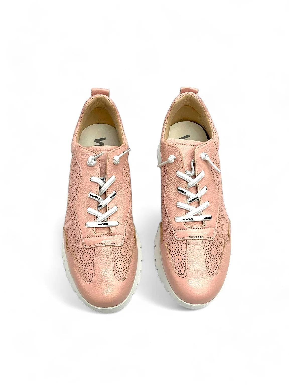 Heartfly Lexi Textured Leather Sneaker