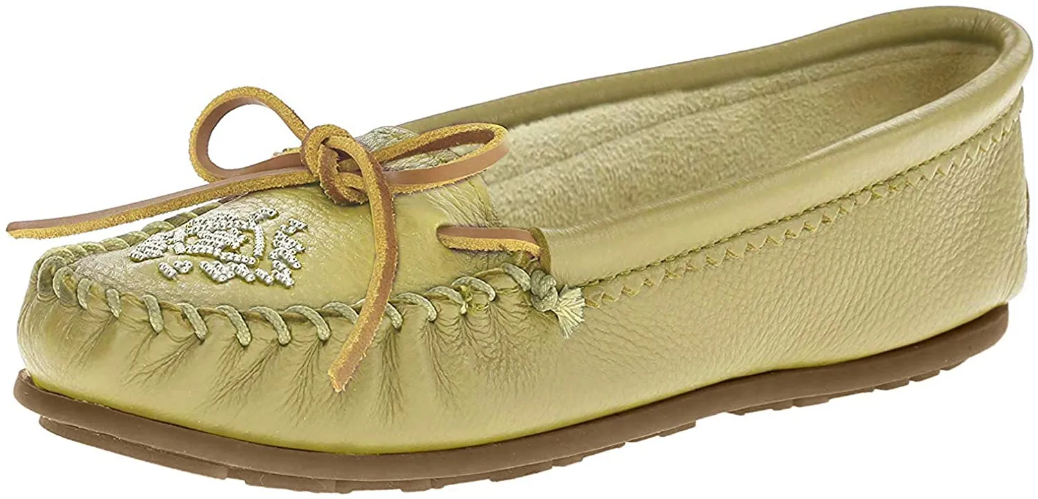 Minnetonka Women's Deerskin Beaded Moccasin