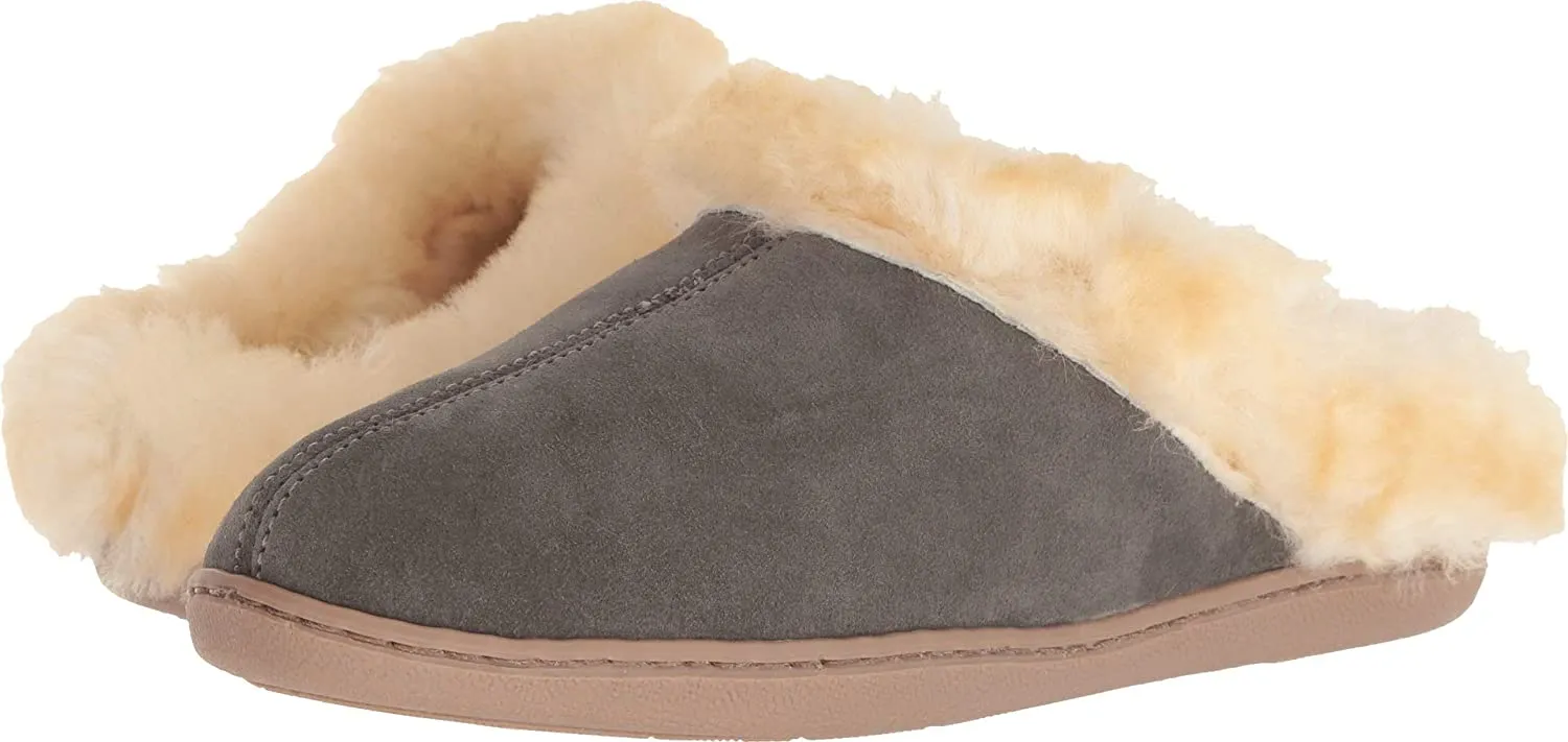 Minnetonka Women's Sheepskin Mule