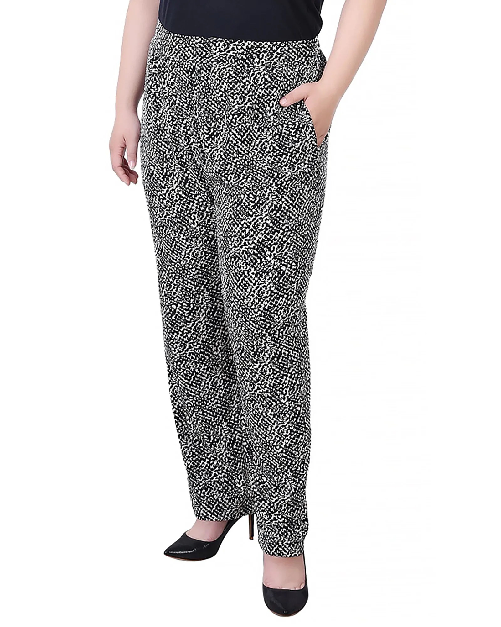 Plus Size Slim Leg Pull On Pant