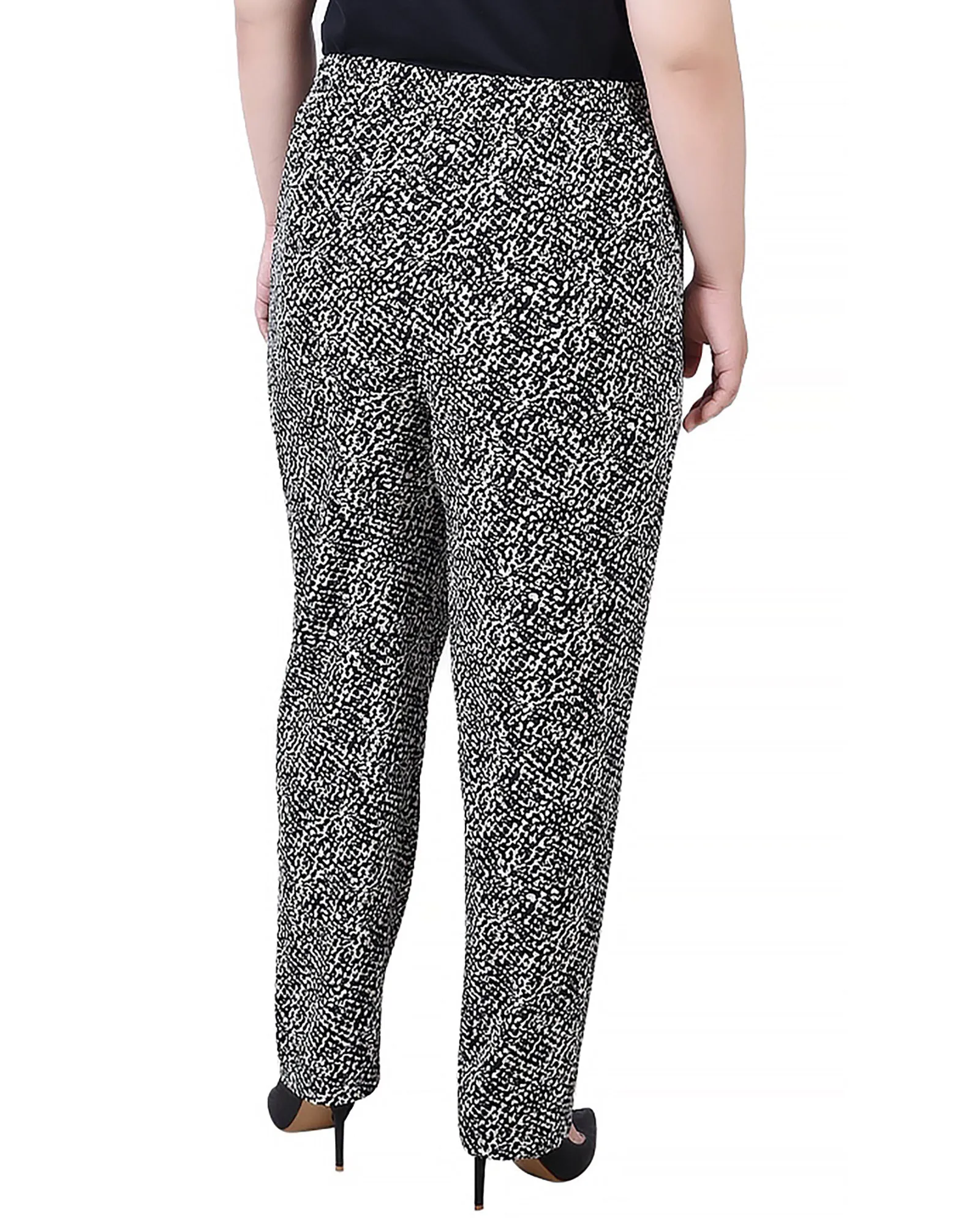 Plus Size Slim Leg Pull On Pant