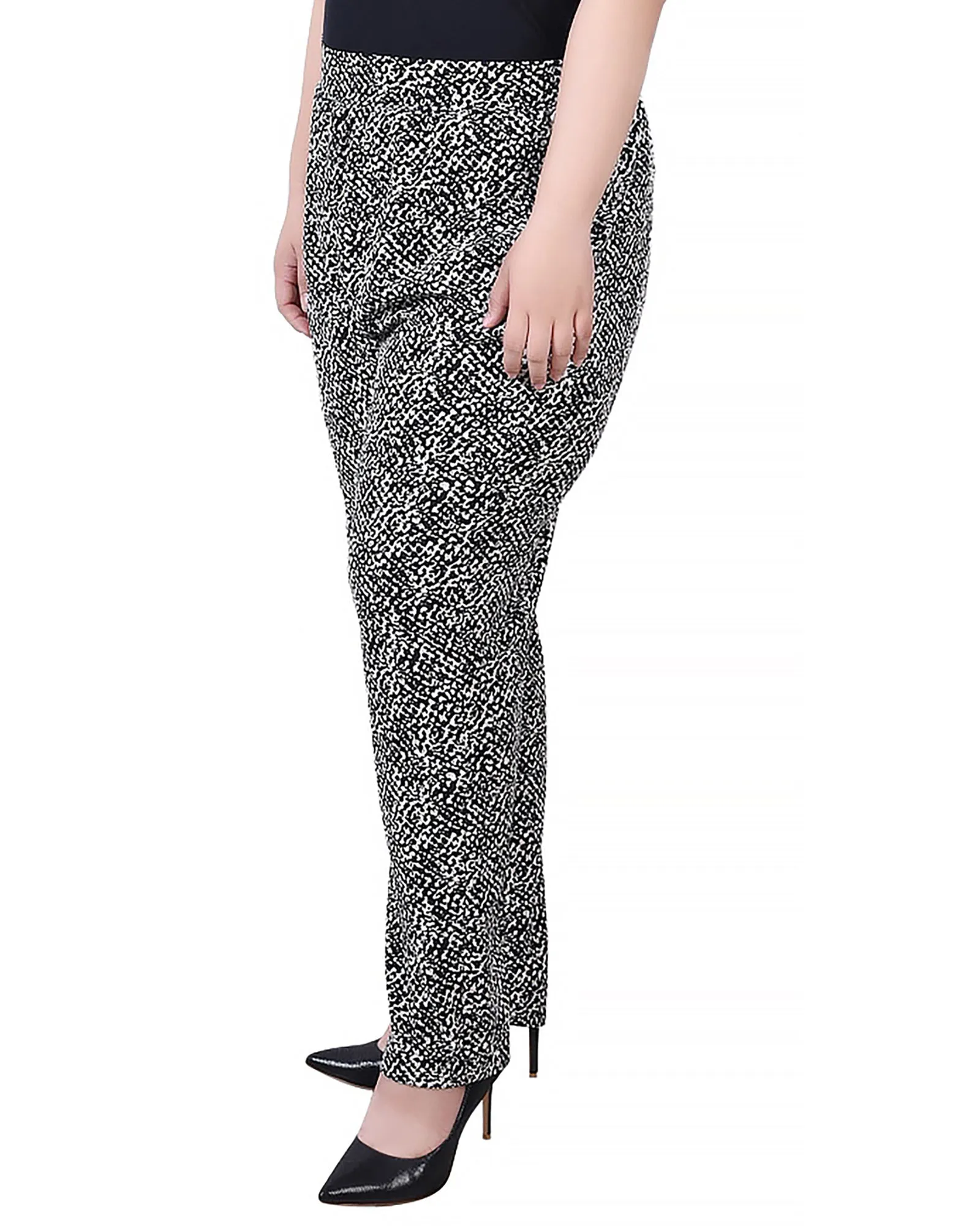 Plus Size Slim Leg Pull On Pant