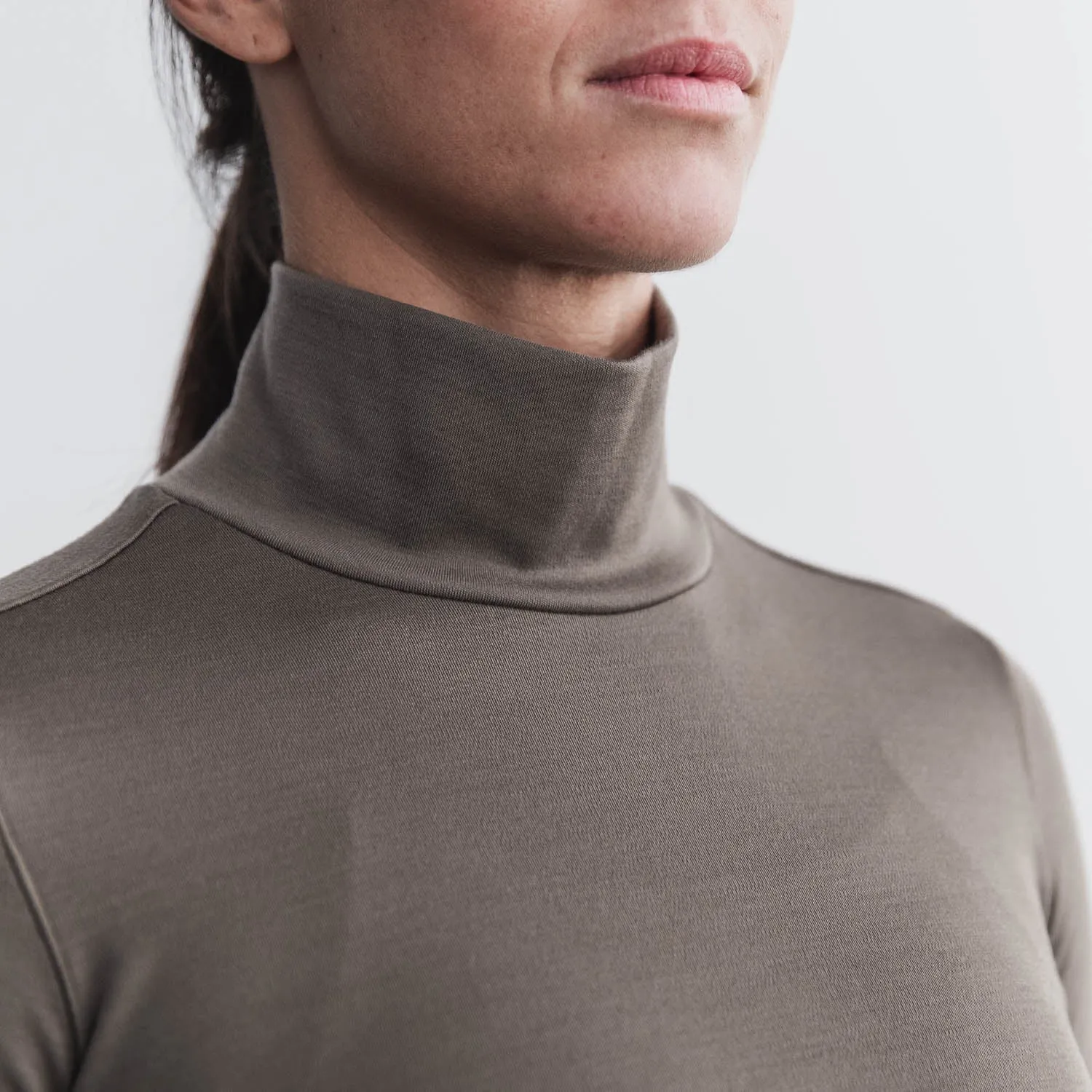 Women's Blended Merino Wool Turtleneck